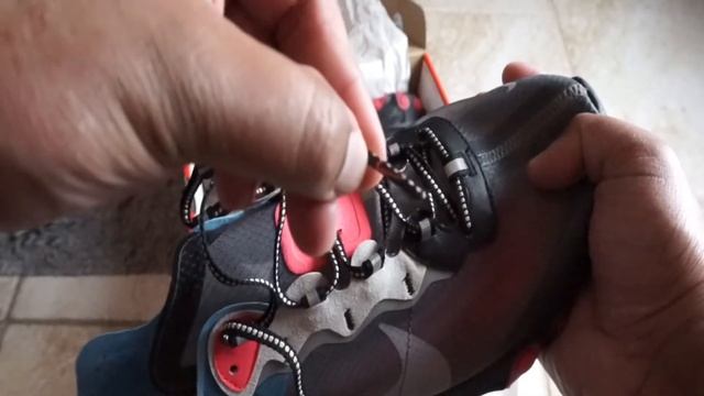 Nike React Element 87 Evil Ryu Unboxing Black Red Hypebeast смотреть онлайн