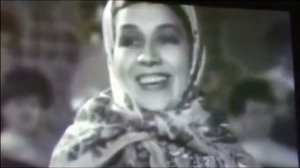 Лидия Русланова   На закате ходит парень  xvid