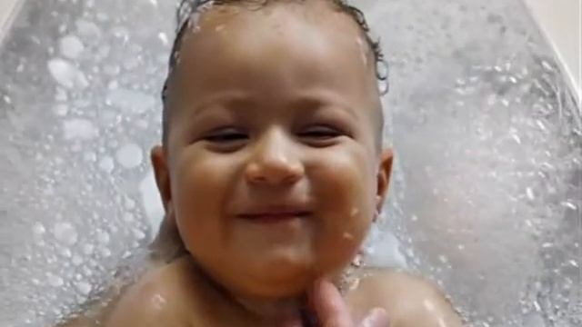 Johnsons Baby - Hora do sono смотреть онлайн