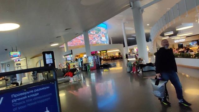 Аэропорт Самары вылетаем в Санкт-Петербург | SmartAvia Airlines Boeing 738. Март 2021 год. смотреть онлайн