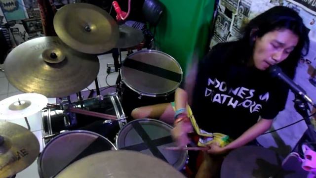 Confide - Tighten it up (Drum Cover) смотреть онлайн