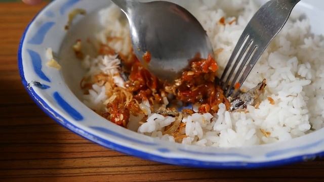Amazing Betawi Food - WARNING: Stink Beans & Jengkol in Jakarta, Indonesia! смотреть онлайн