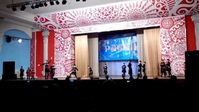 Школа лезгинки Горец смотреть онлайн