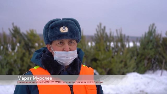 В Спутнике обустроят прорубь для желающих купаться на Крещение смотреть онлайн