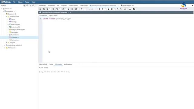 Working with Trigger in Postgresql and QGIS смотреть онлайн