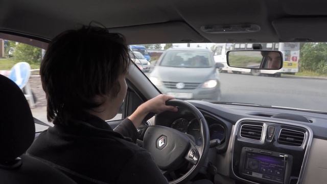 НОВЫЙ СТОИТ МИЛЛИОН, а у нас всего 400 тысяч | Renault Logan смотреть онлайн