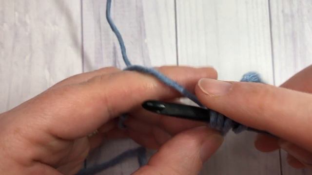 How to Crochet the Small Daisy Stitch смотреть онлайн