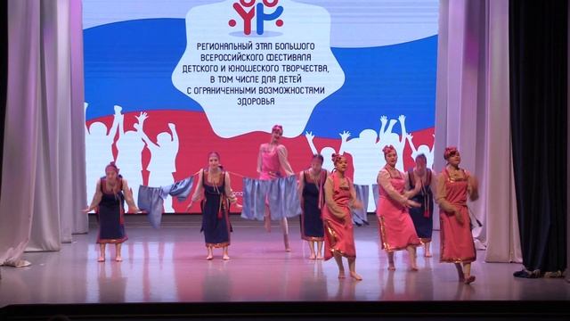 24. «Опять одна» смотреть онлайн