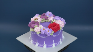 Украшать такой торт одно удовольствие!