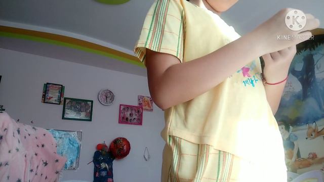 Как я делаю уроки в школу? 😪 смотреть онлайн