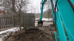 Мини септик на откапиталенном мини экскаваторе!