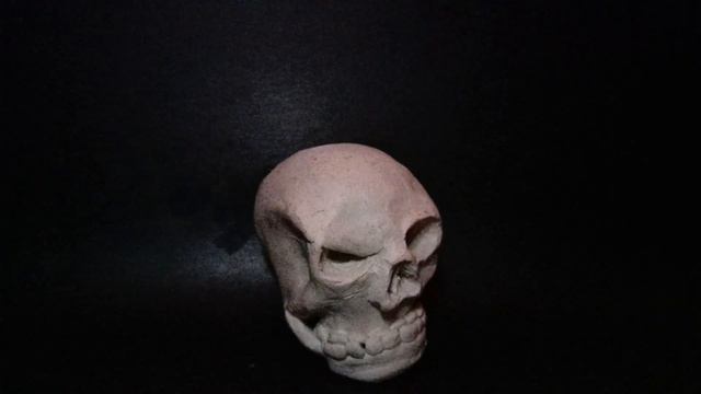 череп не крутится но прищурился смотреть онлайн