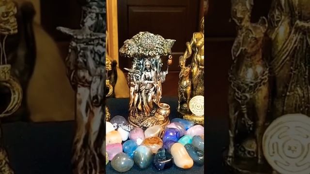 ЧТО НЕЛЬЗЯ ДАРИТЬ... ПРИМЕТЫ смотреть онлайн