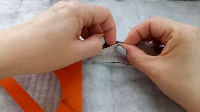 Как сделать карман в рельефном или боковом шве куртки смотреть онлайн