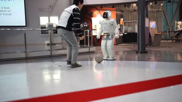 iPhones.ru в Токио #11. Выступление робота ASIMO в Miraikan смотреть онлайн