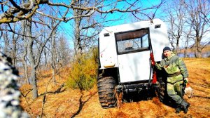 Самодельный вездеход на охоте