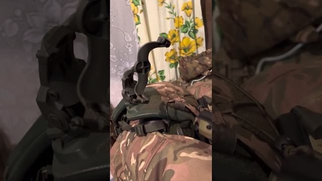 крепление «чебурашка», установка активных наушников смотреть онлайн