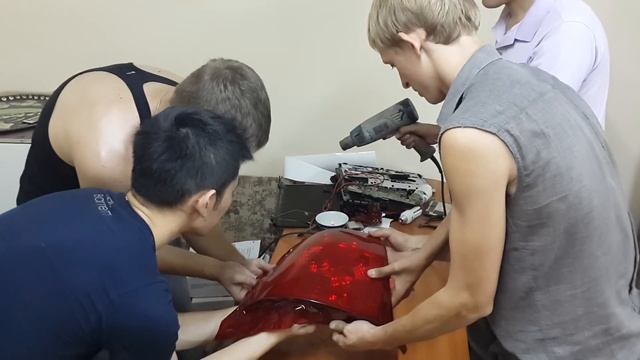 Как поклеить плёнку на фары Лада приора