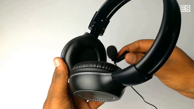 This CRAZIEST Budget Wireless Bluetooth Headphones has a Smart LCD Screen with New Technology!! смотреть онлайн