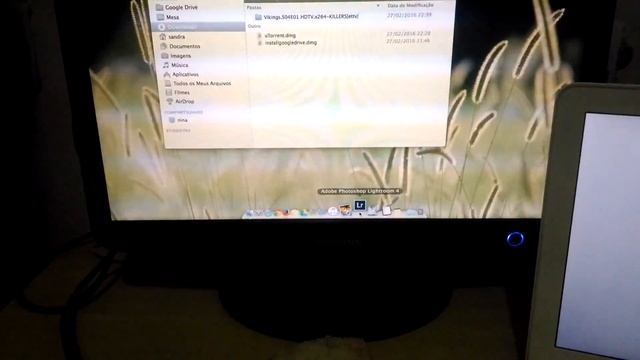 MacBook A1342 2.26GHz/250/2x1G/SD - R$ 497