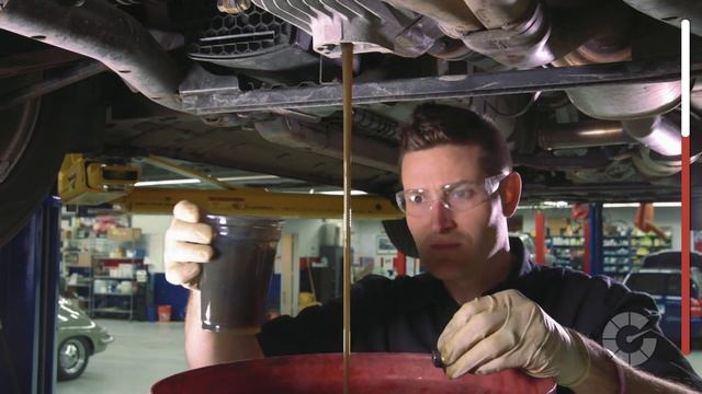 How To Replace Rear Differential Fluid | Autoblog Wrenched смотреть онлайн