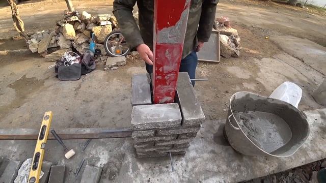 Кладка кирпичных столбов под расшивку из колотого кирпича! смотреть онлайн