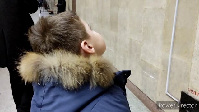 Ташкентский метрополитен. Большое путешествие. Обзор станций. Большая серия выпусков. ч.1.Юнусабад. смотреть онлайн