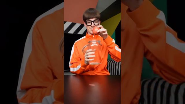 как очистить яблоко за 10 секунд. смотреть онлайн