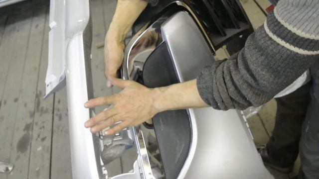 LADA XRAY снятие, полный разбор и установка переднего бампера. смотреть онлайн