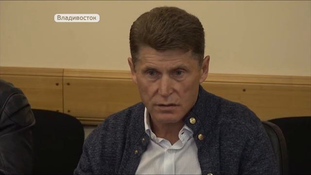 Глава Приморья провел первую встречу с журналистами региона