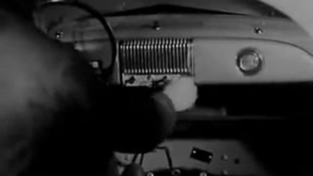 2 Morris Minor Dutch factory Molenaar смотреть онлайн
