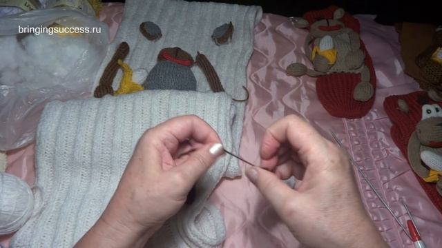 Обезьянка (обезьяна) аппликация. Вязание спицами 2 смотреть онлайн