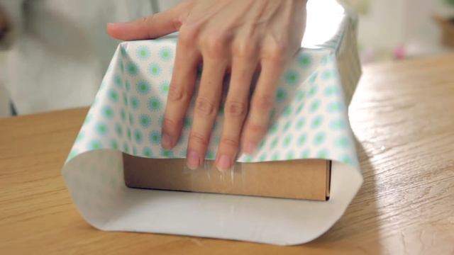 Giftology: How To Wrap A Box
