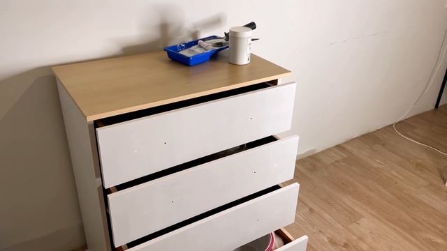 Переделка кухни DIY покрасила мебель Kitchen Remodeling Painted Furniture With Your Own Hands