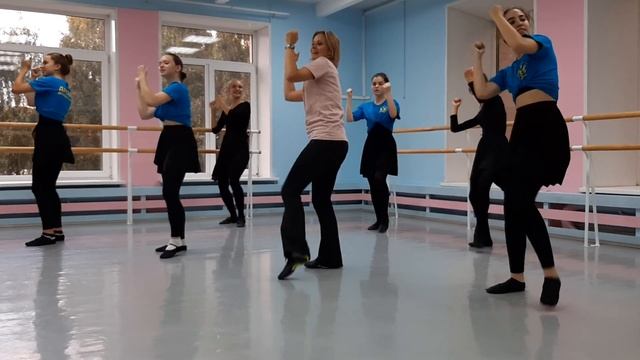 Just Dance от Московского городского творческого коллектива хореографического ансамбля "Дружба" смотреть онлайн
