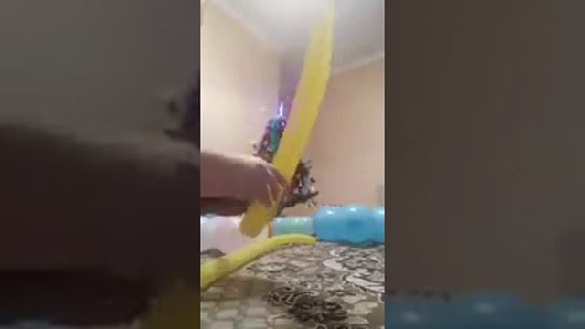 Самая лёгкая поделка из воздушных шариков). смотреть онлайн