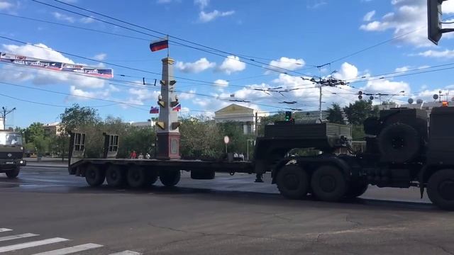 Военная техника на площади Ленина в Чите смотреть онлайн