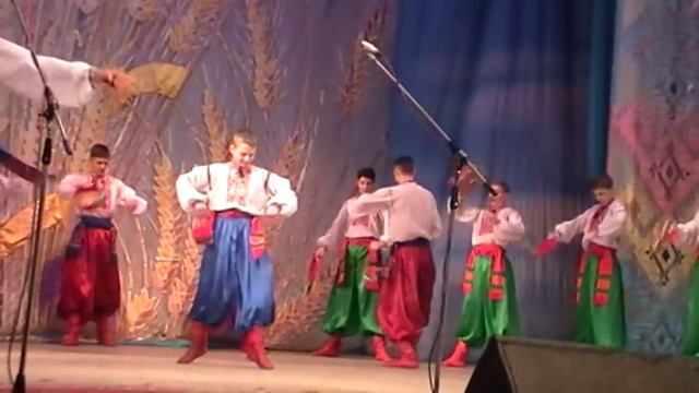 НАТ Барвинок г. Винница. "Танец с бубнами". (Отчетный концерт 2013) смотреть онлайн