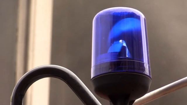 Сирена скорой помощи звук слушать / Звук скорой помощи