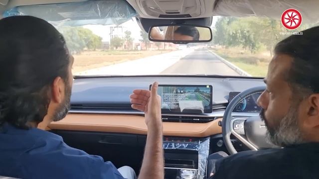 First Made in Pakistan Hybrid SUV! смотреть онлайн