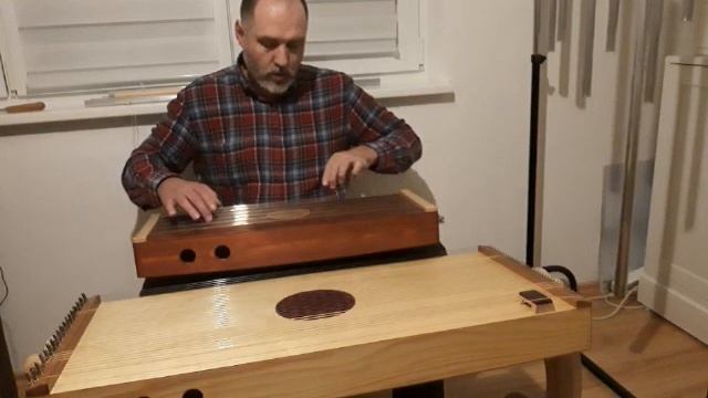 Переделал инструменты, теперь звучат по новому. #monochord #монохорд #музыкальныеинструменты смотреть онлайн