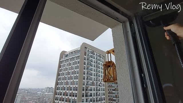 قبل الزلزال بيوم?\الحياة تنقلب بلحظة смотреть онлайн