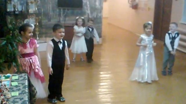 Танец..мама я влюблен... смотреть онлайн