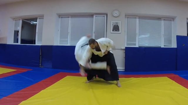 Shomen uchi, tenchi nage смотреть онлайн