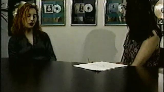 Tori Amos - Interview 1991/1992 (Request Video) смотреть онлайн