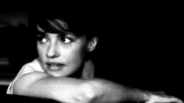 Jeanne Moreau смотреть онлайн