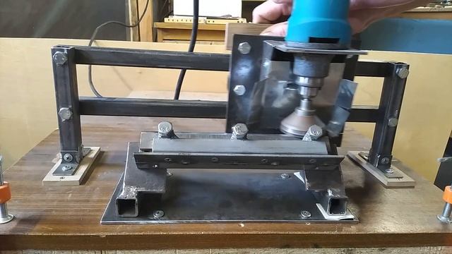 Самодельный станок для заточки строгальных ножей. DIY станок своими руками. смотреть онлайн