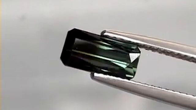 Камень турмалин Полихромный натуральный 1.48 карат арт 29827 смотреть онлайн