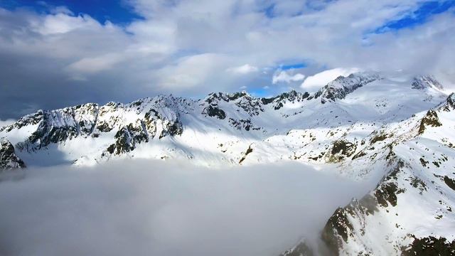 БУДУЩЕЕ ВИЗУАЛЬНОГО СОВЕРШЕНСТВА 12K HDR 240fps DOLBY VISION смотреть онлайн