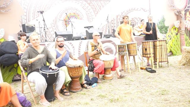 Квамманга. Мастер класс по игре на барабанах. День 3 (5) смотреть онлайн